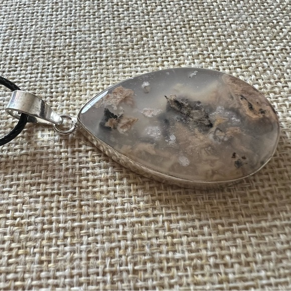 New Tiger Dendrite Dendritic Agate Stone Silver Overlay Pendant Necklace w Cord - Picture 3 of 5